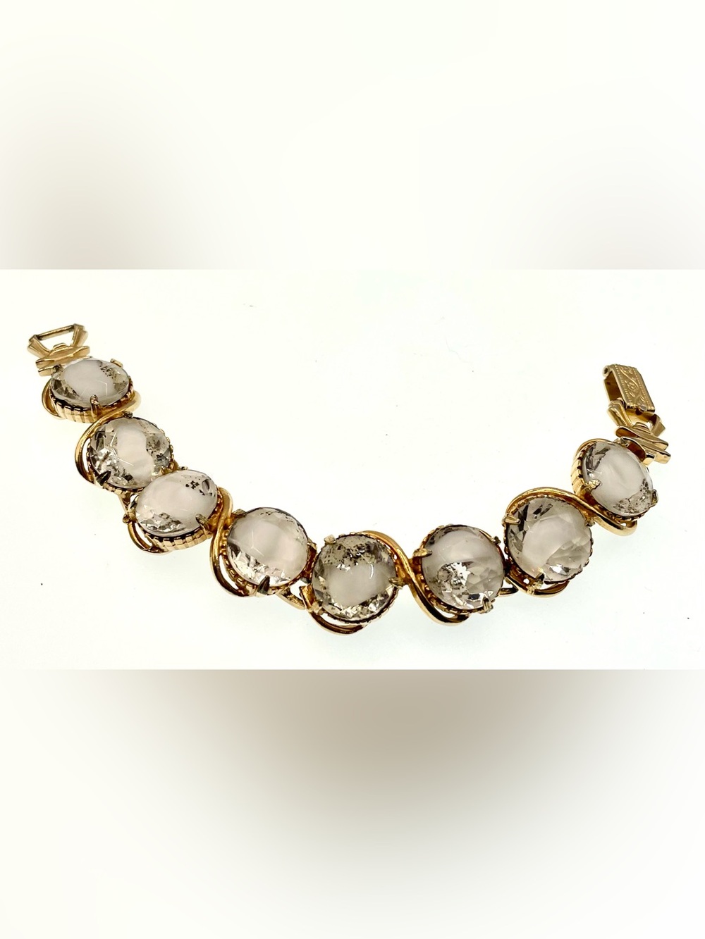 Vintage White Givre Faceted Art Glass Foil Back Bracelet Gold Tone 7” MCM